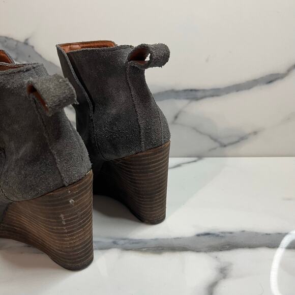 Lucky Brand | Minimalist Women's Gray Leather Yezzah Wedge Boot Sz 7 - Picture 4 of 8